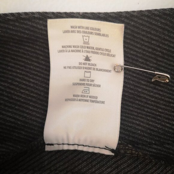 Denver Hayes Classic Ladies Size 6/32 Dark Grey Pull On Style Pants - Picture 5 of 10